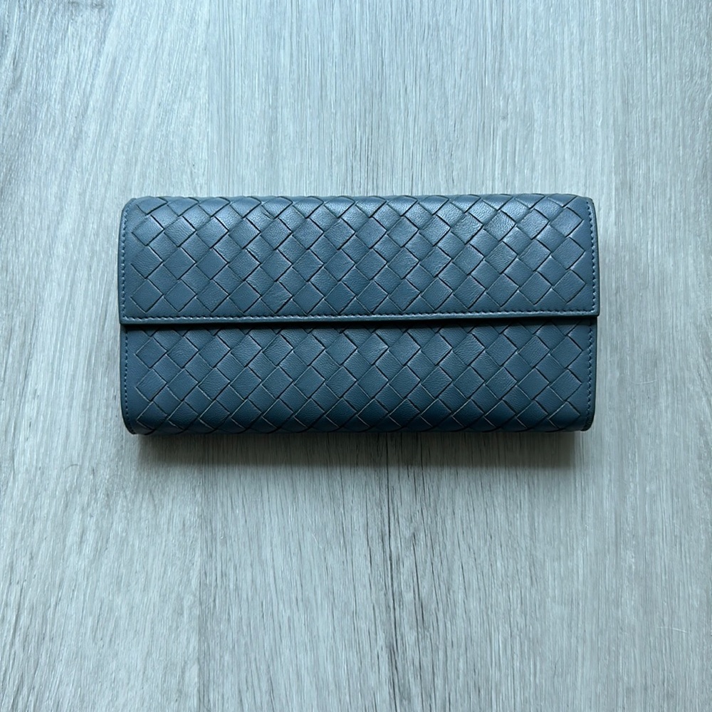 Bottega Veneta wallet
